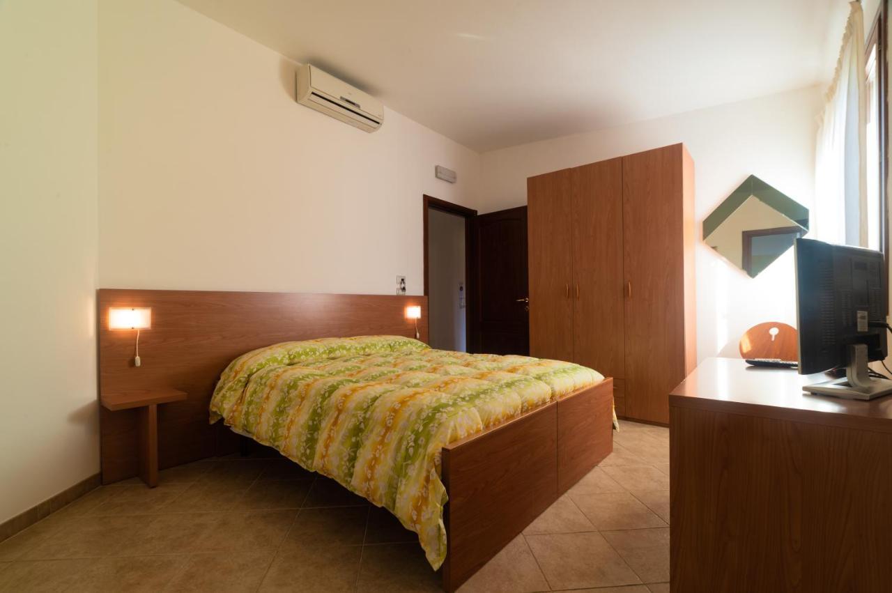 Bonsai B&B Alghero Santa Maria la Palma Ngoại thất bức ảnh